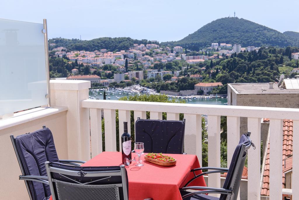 Apartment Violeta 2 With Parking دوبروفينك الغرفة الصورة