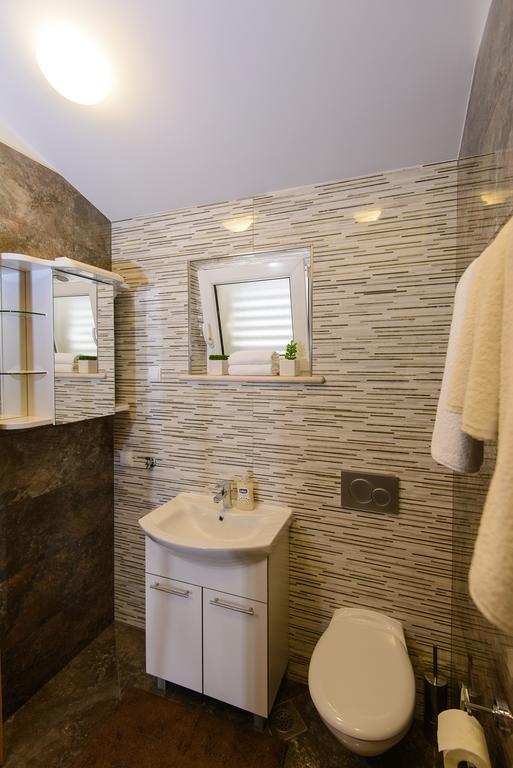 Apartment Violeta 2 With Parking دوبروفينك الغرفة الصورة